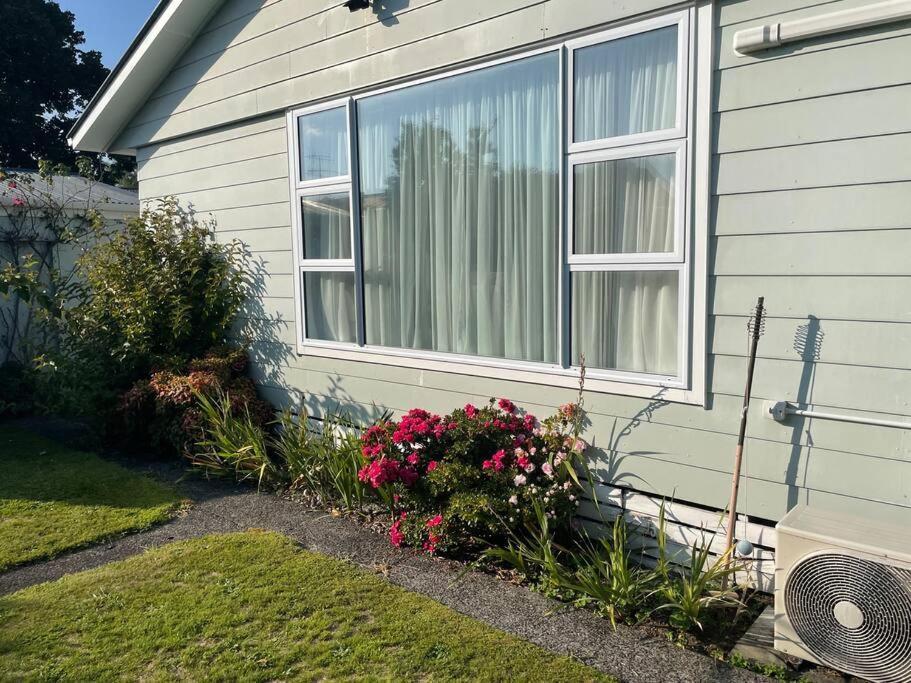 Turangi Home Family Size Таупо Екстер'єр фото