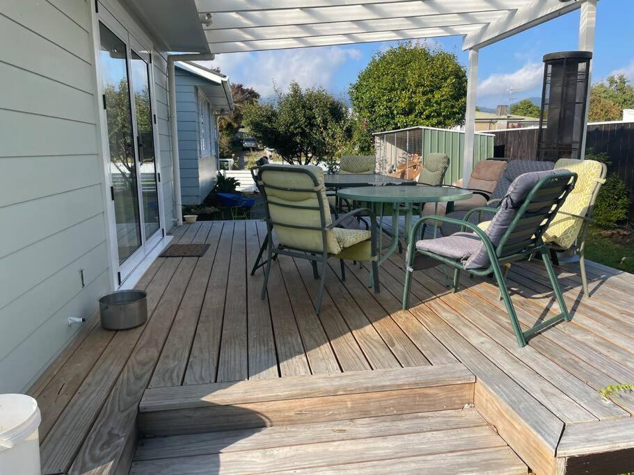 Turangi Home Family Size Таупо Екстер'єр фото