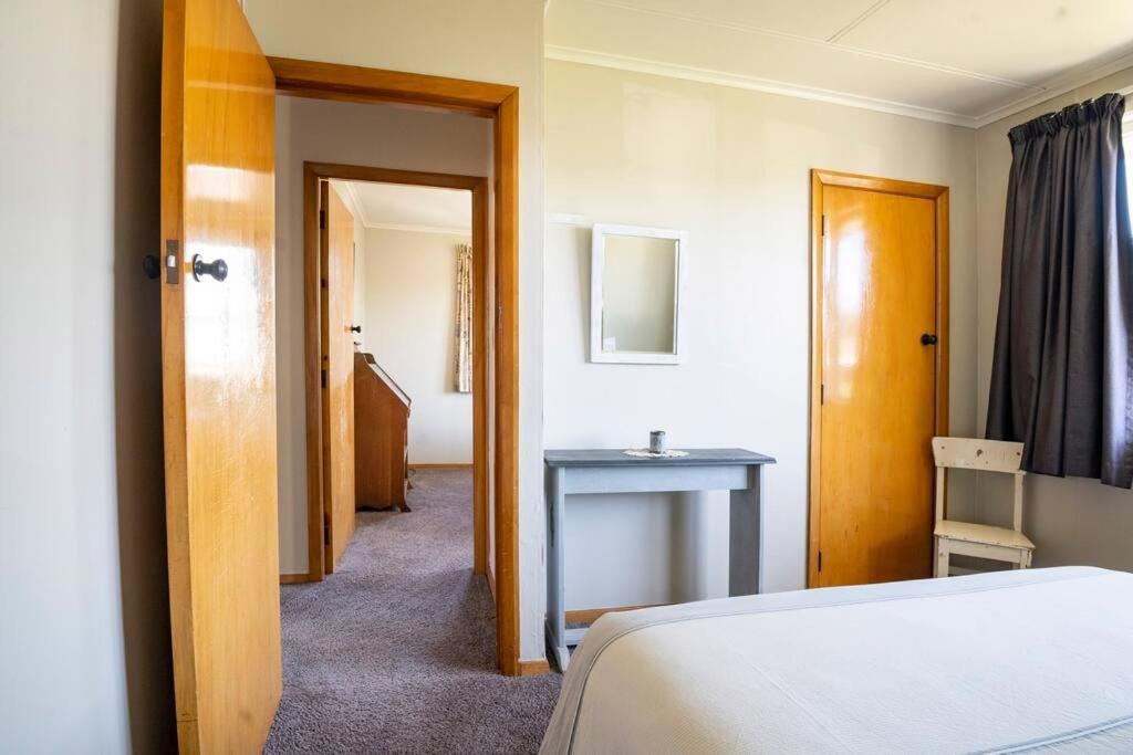 Turangi Home Family Size Таупо Екстер'єр фото